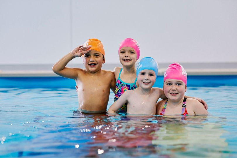 group of kids BKs Swim